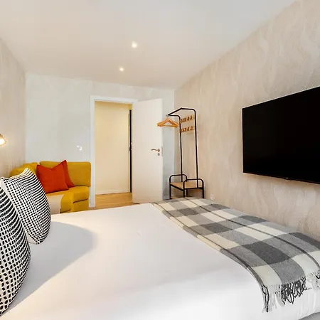 Whome Traditional Near Chiado And Santos * Lisboa