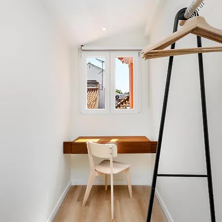 Whome Traditional Near Chiado And Santos *