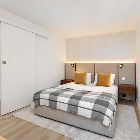 Daire Whome Traditional Near Chiado And Santos Lisboa